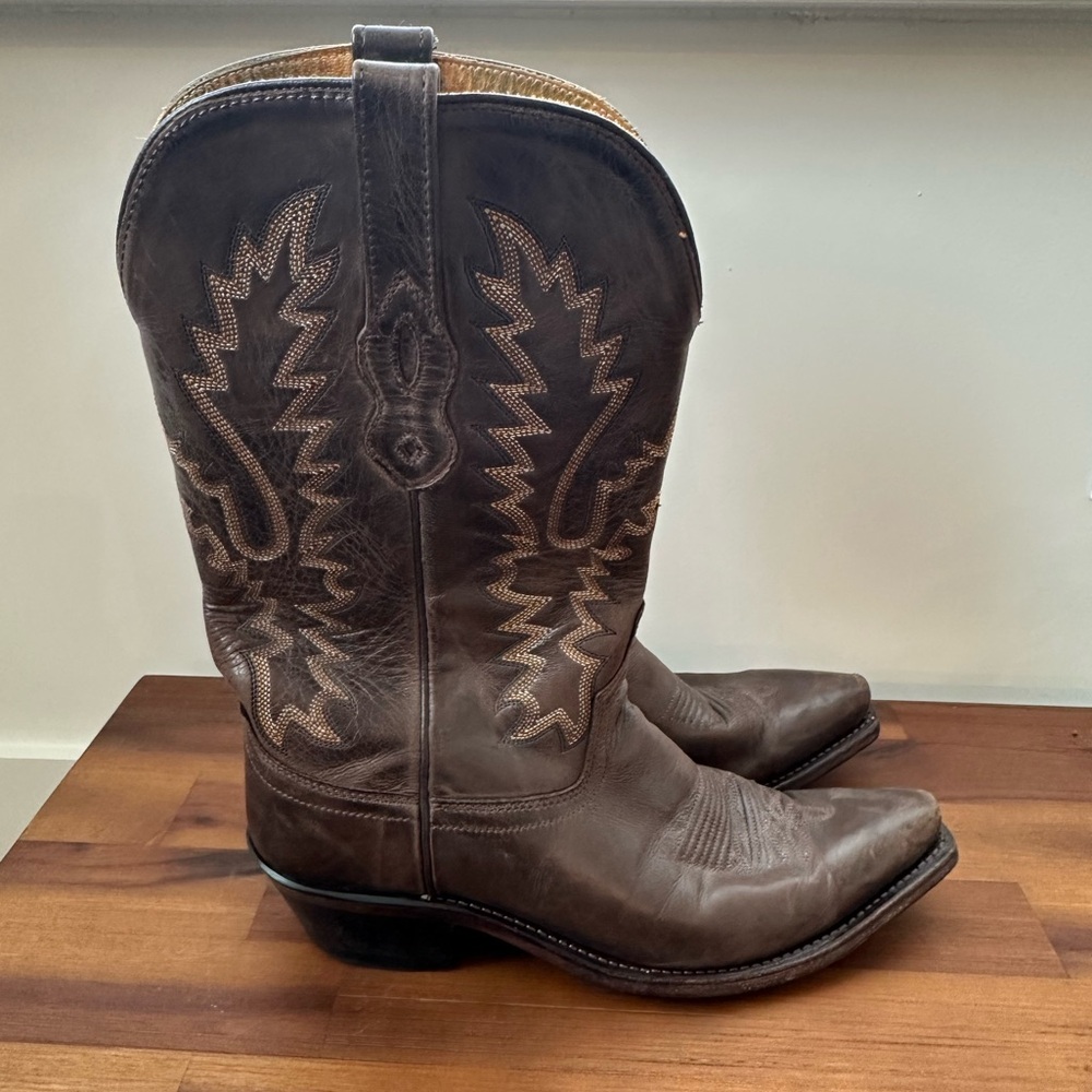Old West Women’s Cowboy Western Boots size 8.5